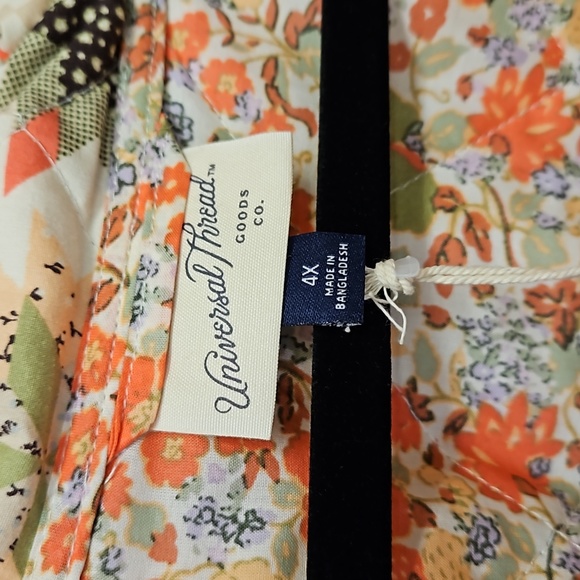 Universal Threads Quilted Button-Front Jacket Cream Star Quilt Print Siz… - Picture 8 of 9